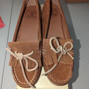 Lucky Brand brown slippers